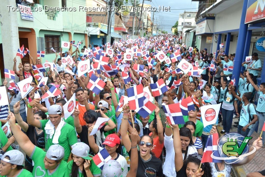 Caminata de La Pascua Juvenil 2013 - La Puerta de La Fe